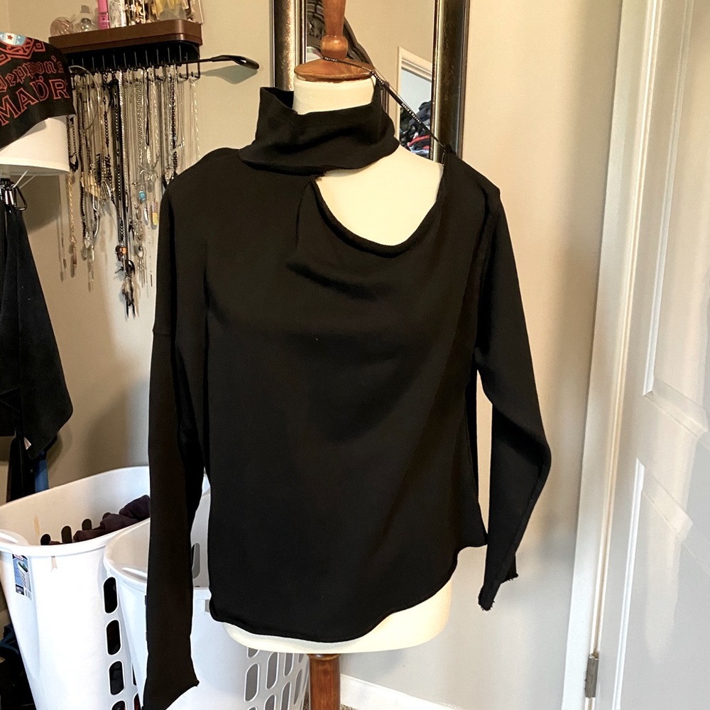 Off the shoulder turtle neck sweater top